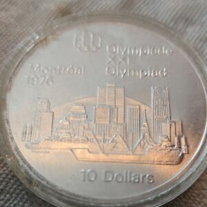 Unbranded Silver-Tone Women’s Brooch — Commemorative Olympic Coin Design